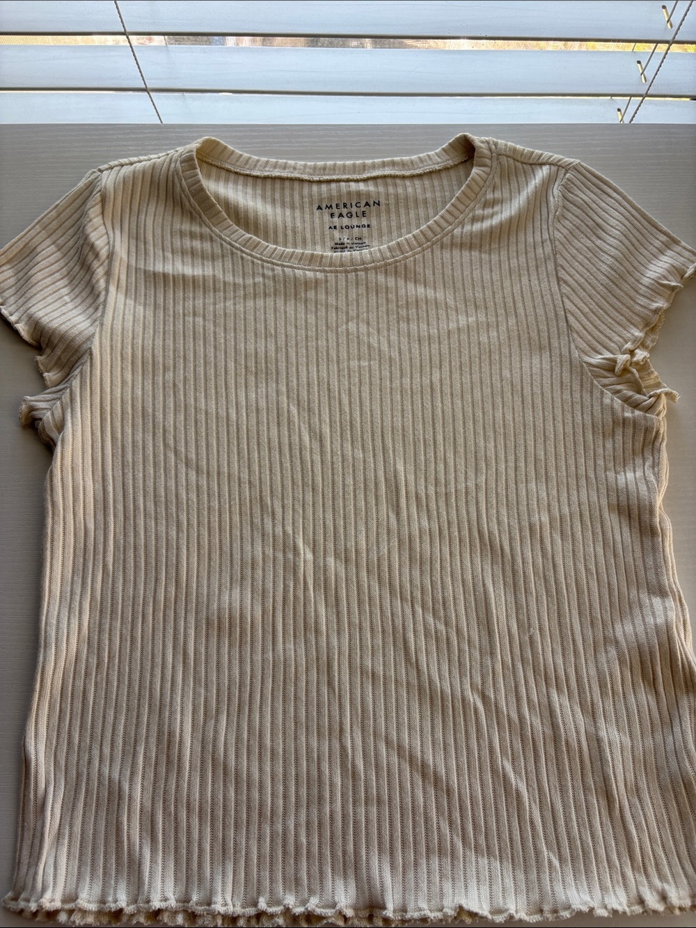 American Eagle Outfitters Cream Ribbed Short Sleeve Tee